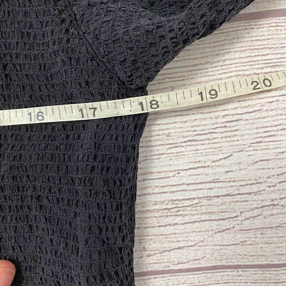 Private editions by Chico’s women 0 buttondown blouse Longsleeve black textured - Picture 9 of 10